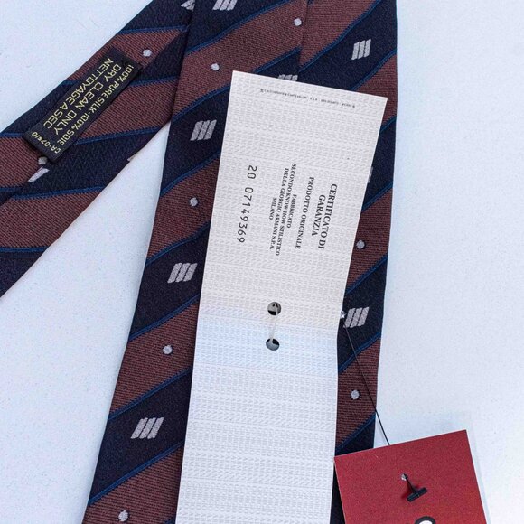 Giorgio Armani Cravatte Tie 100% Silk Made in Italy NWT VTG - Picture 7 of 8